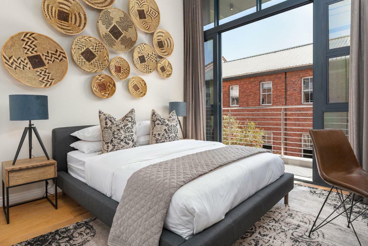 The Docklands Luxury Serviced Apartments Kaapstad Buitenkant foto