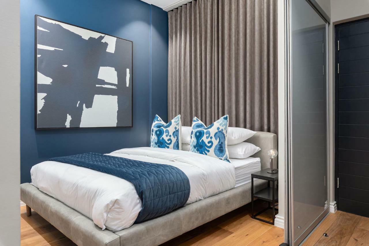 The Docklands Luxury Serviced Apartments Kaapstad Buitenkant foto