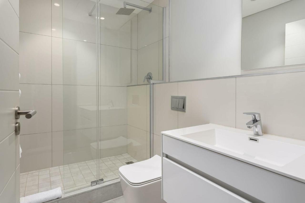 The Docklands Luxury Serviced Apartments Kaapstad Buitenkant foto