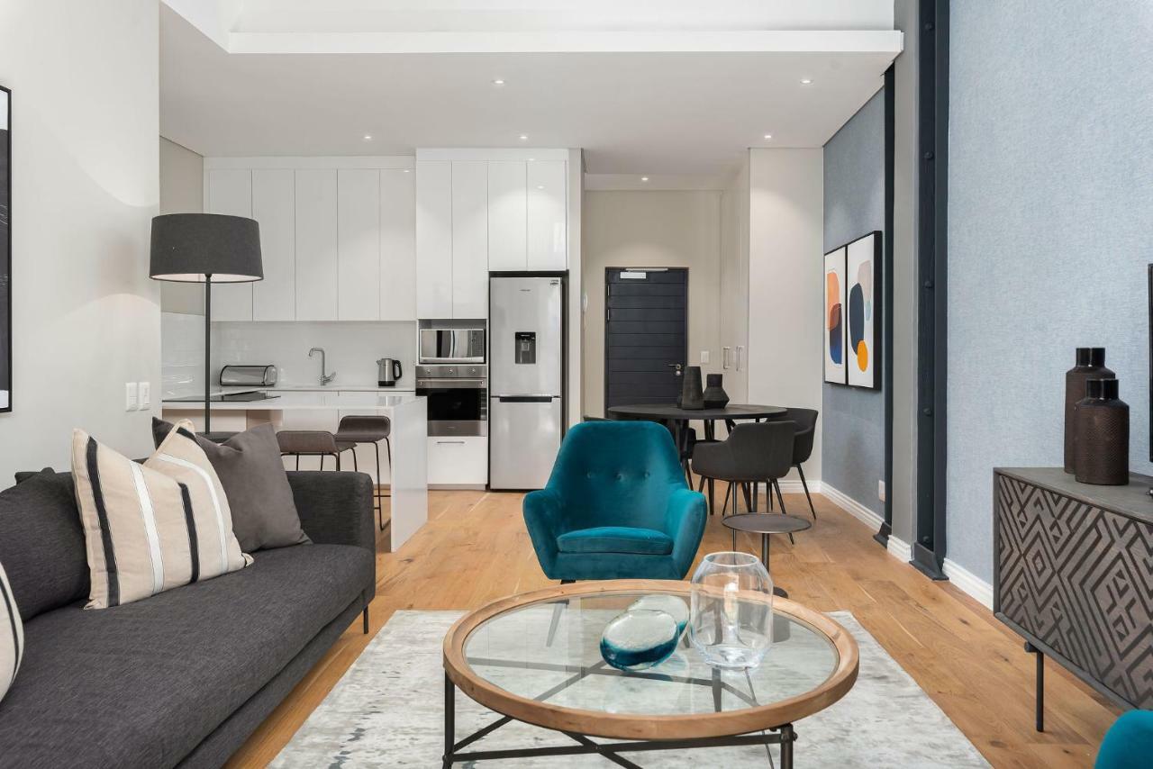 The Docklands Luxury Serviced Apartments Kaapstad Buitenkant foto
